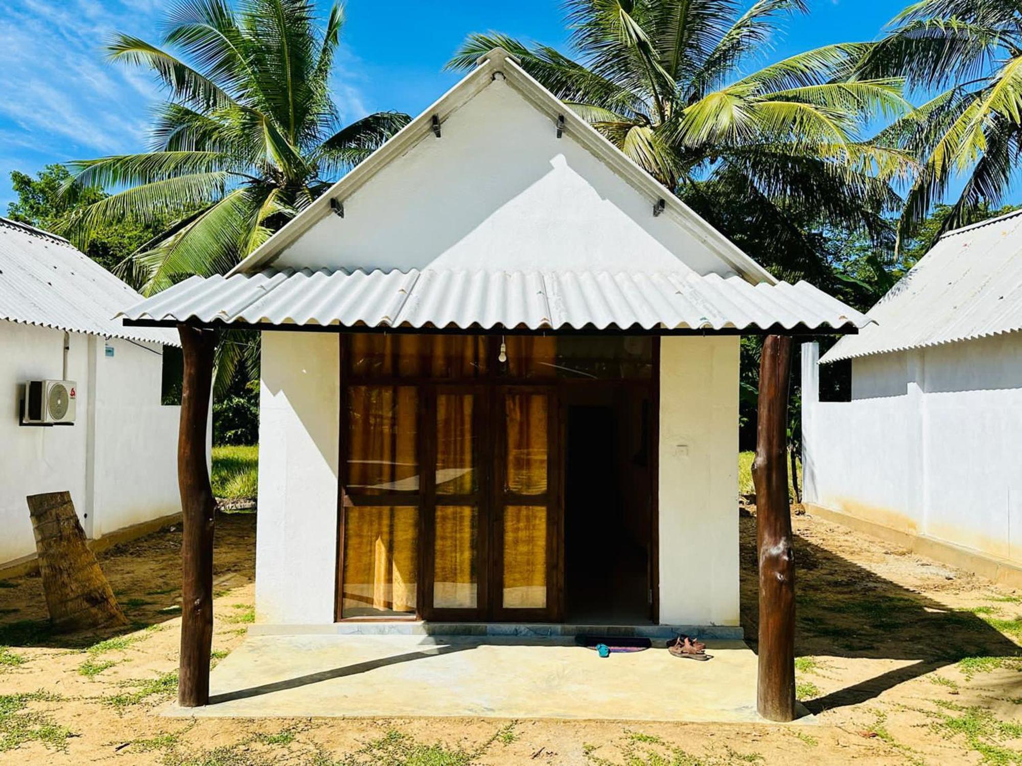 Eagle Safari Cottage Udawalawe Exterior photo